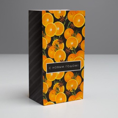 A package without handles “Happy New Year!”, 10 x 19.3 x 7 cm, New Year-1