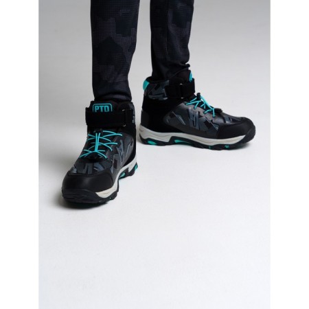Winter boots for a boy, size 33-2