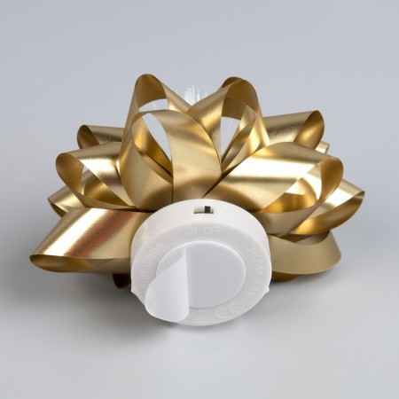 LED toy "Balt-star" 9 × 6 × 9 cm, batteries LR44x3, glow of multi, golden-4