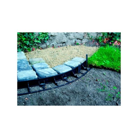 The border is garden, plastic, h = 78 mm, 8 m, 32 pegs, "geoplastboard"-14