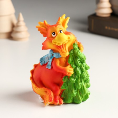 Piglite Polystone "Red Dragon in a scarf with a Christmas tree/ice cream" mix 7.5x6x10 cm-1