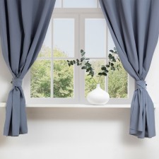 A set of curtains for the kitchen with sequences of Ethel 