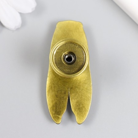 Handla for the casket metal "Cicada" aged gold-2