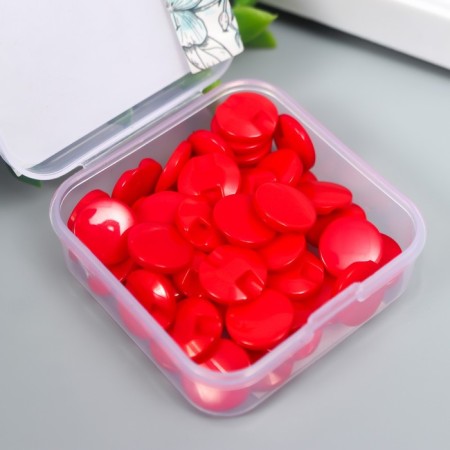 Buttons plastic on the midnight "Krugny Red" 1.3x1.3 cm set 50 pcs 2x5x5.5 cm-4