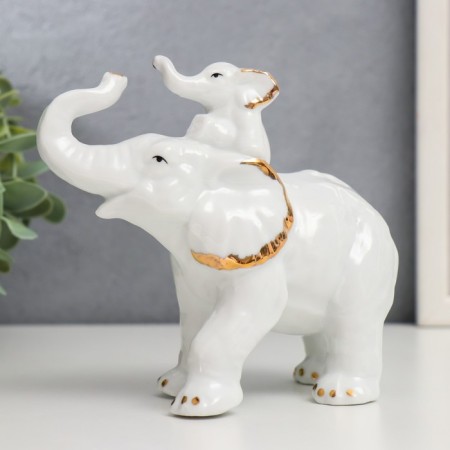 Souvenir Ceramics "White Elephant Golden Ears with Elephant" 12x13x6.3 cm-4