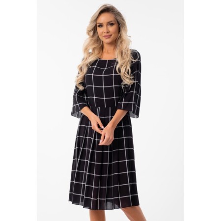 Women's dress, size 42-11