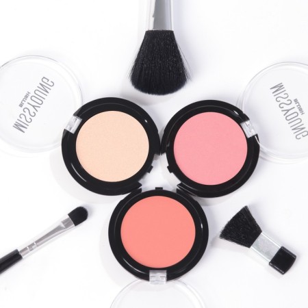 A set of professional cosmetics "Miss Young" No. 5-7