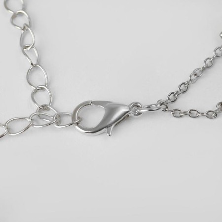 The beads "Pearl of the world" are thin threads, white color in silver, length 54cm-1
