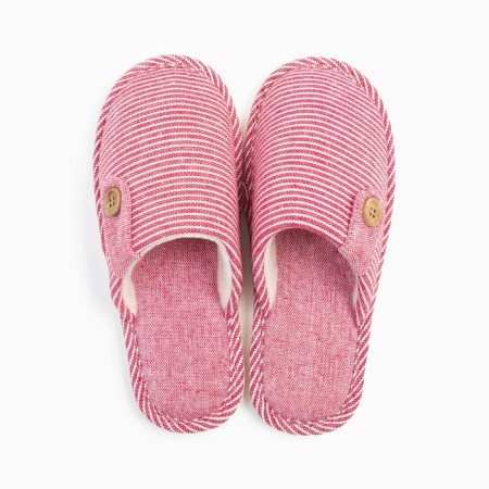 Women's slippers, size 38/39-1
