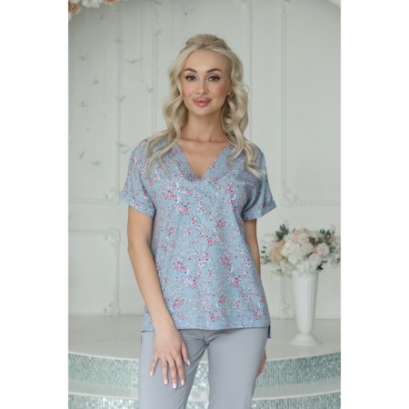 Female blouse, size 46