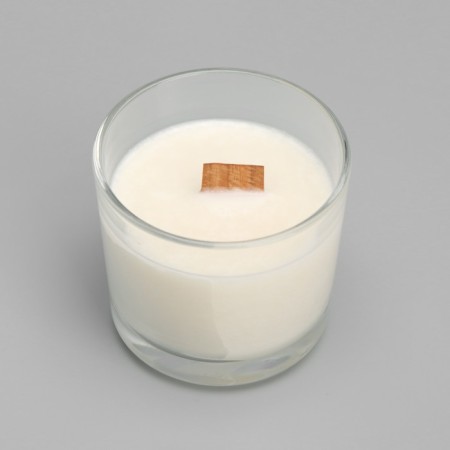 A candle made of soy wax in a glass with a wooden wick "Black Currant", 65 grams-2