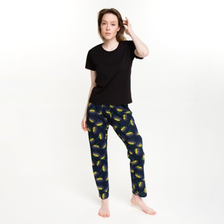 Female set (T -shirt, trousers), black color, size 50