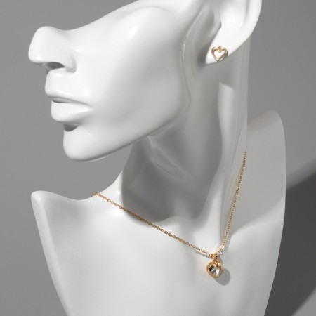 Set of 5 objects: earrings (4 pairs), a pendant “minimal” heart, color gold, 40 cm-6