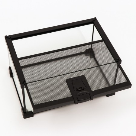 Terrarium for reptiles 9.6 liters, with a mount to prevent an escape, 30 x 20 x 16 cm-4