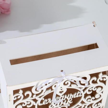 Family bank with monograms, 24x14x20 cm, white-2
