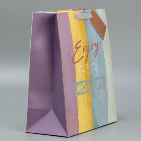 Gift package laminated, packaging, “catch the moment”, 25.4 x 30.5 x 12.7 cm-2