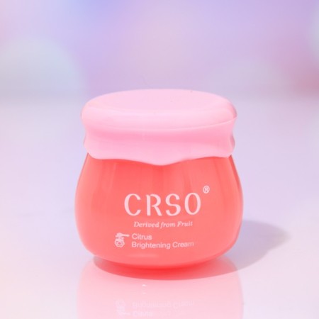 Moisturizing lip balm with peach