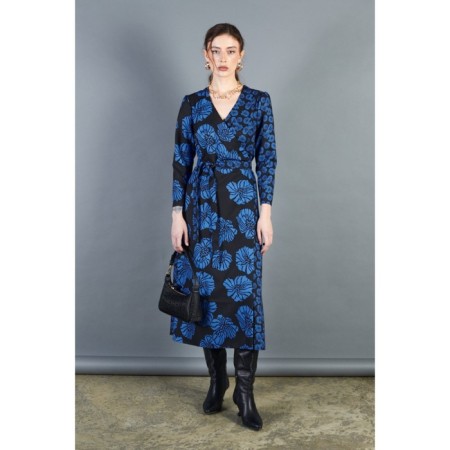 Платье женское, размер 48