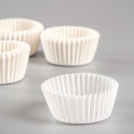 Baking uniform white, 3 x 1.8 cm