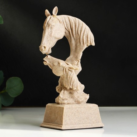 Polystone figurine "Love" 10 x 12 x 26 cm-6
