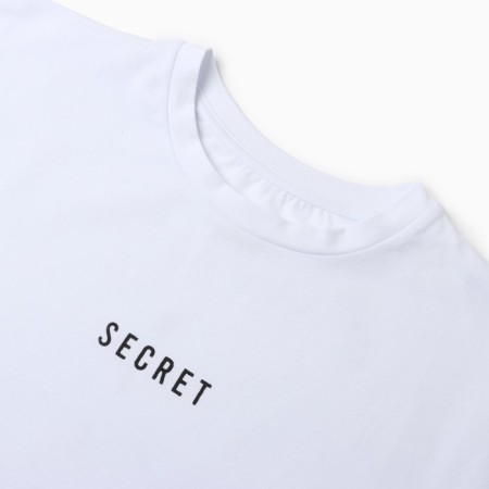 T-shirt female, white color, size One size (42-46)-1