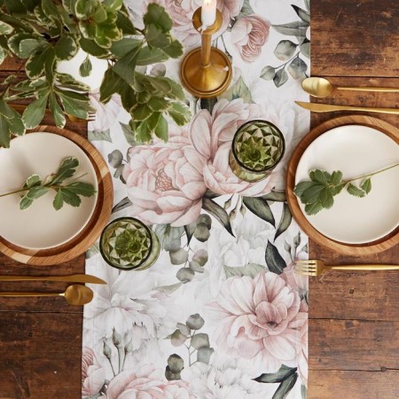 The path to the Ethens table is 40x145 +/- 5 cm, 100% cotton, sarzha 190 g/m2-3