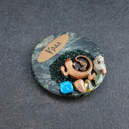 Magnet "Lizard", 5 cm, coil, gypsum, minerals-1