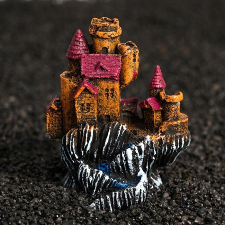 Decor for the Aquarium "Castle", 9 x 6 x 11 cm-1