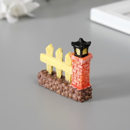 Figure for Florarium Polystone "Fleet with a flashlight" 4.4x4.7 cm-3