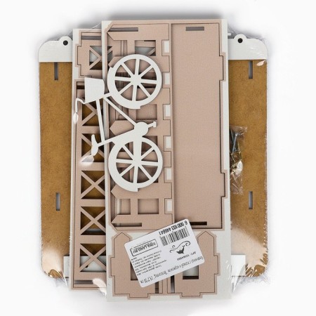 The keybox is wall -mounted with a shelf and a pocket, a bicycle, 19.2 x 20 cm.-7