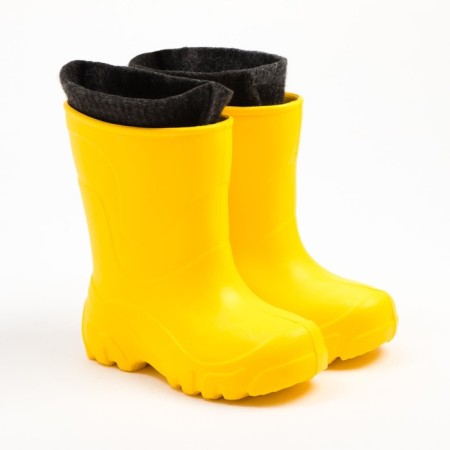 Boots for children, yellow color, size 32-33