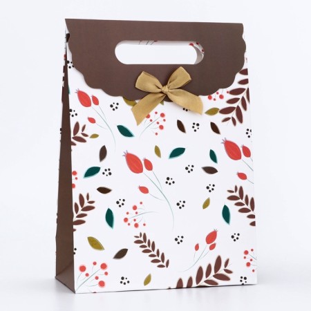 Gift box-package, packaging with a cut handle, "Spring composition", 19 x 9 x 27 cm