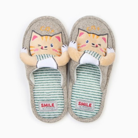 Baby slippers closed, size 32/33-1