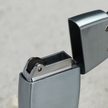 Lighter gasoline "MAN", 9.8 x 3.1 cm.-3