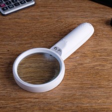 Lupa 3x, d = 8cm, with backlight, 2 aaa, white