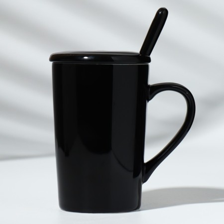 Ceramic “Argument” mug, 420 ml, with a spoon and lid, black color-5