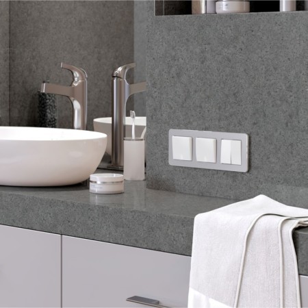 Frame W0032606, 3 sockets Platinum, aluminum-2