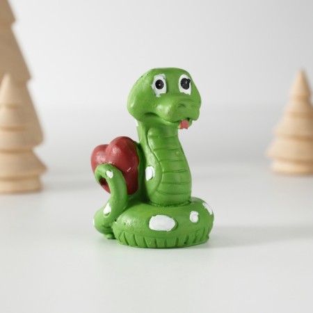 Souvenir Polystone "Snake with Heart" 4.6x5.8 cm-6