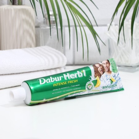 Dabur Herb’l Set: Gel Dentor Refuielding with Mint and Lemon, 150 g + Toothbrush-9