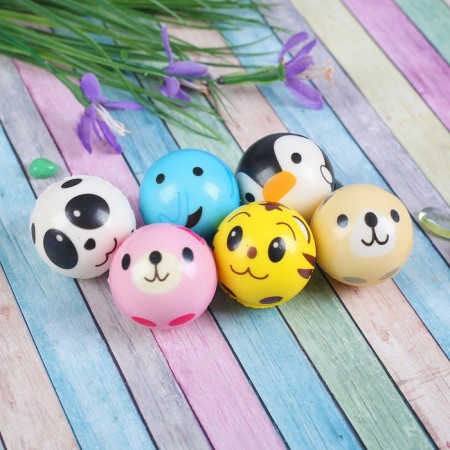 The ball is "animal", soft, 4.5 cm, mix colors