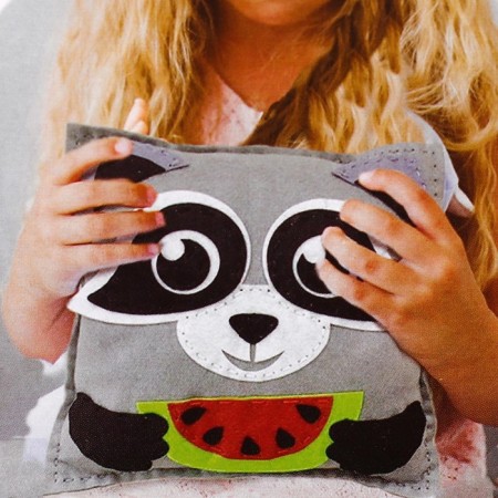 Fetra pillow, raccoon sewing set, 25x25 cm-1