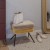 Beige/yellow
