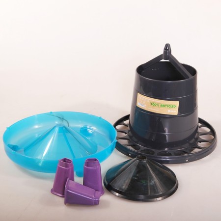 Bunker feeder for poultry for 4 kg, on legs, mix, eco recycled-1