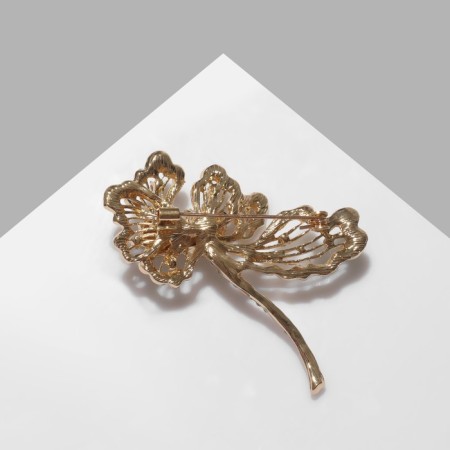 Brooch "Flower" with a pearl core, color in gold-1