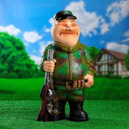 Garden figure "Hunter with a gun" 63x35x23cm