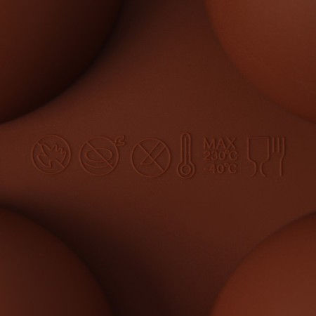 The form for baking is the “figure. Hemisphere ”, silicone, 27 × 18 × 3.5 cm, 6 cells (7x7x3.5 cm), color mix-2