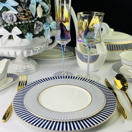 A set of 6 plates Lenardi, D = 22 cm-1