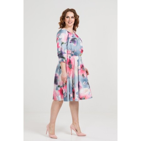 Women's dress, size 48-3