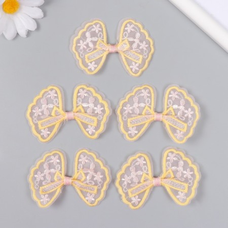Decor for creativity Textile embroidery "Bow in yellow-white flowers" 7x5.5 cm-2