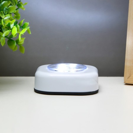 Night Pushlite "Square" 4XLED, 3AAA white 6.5x6.5x2.5 cm Risalux-4